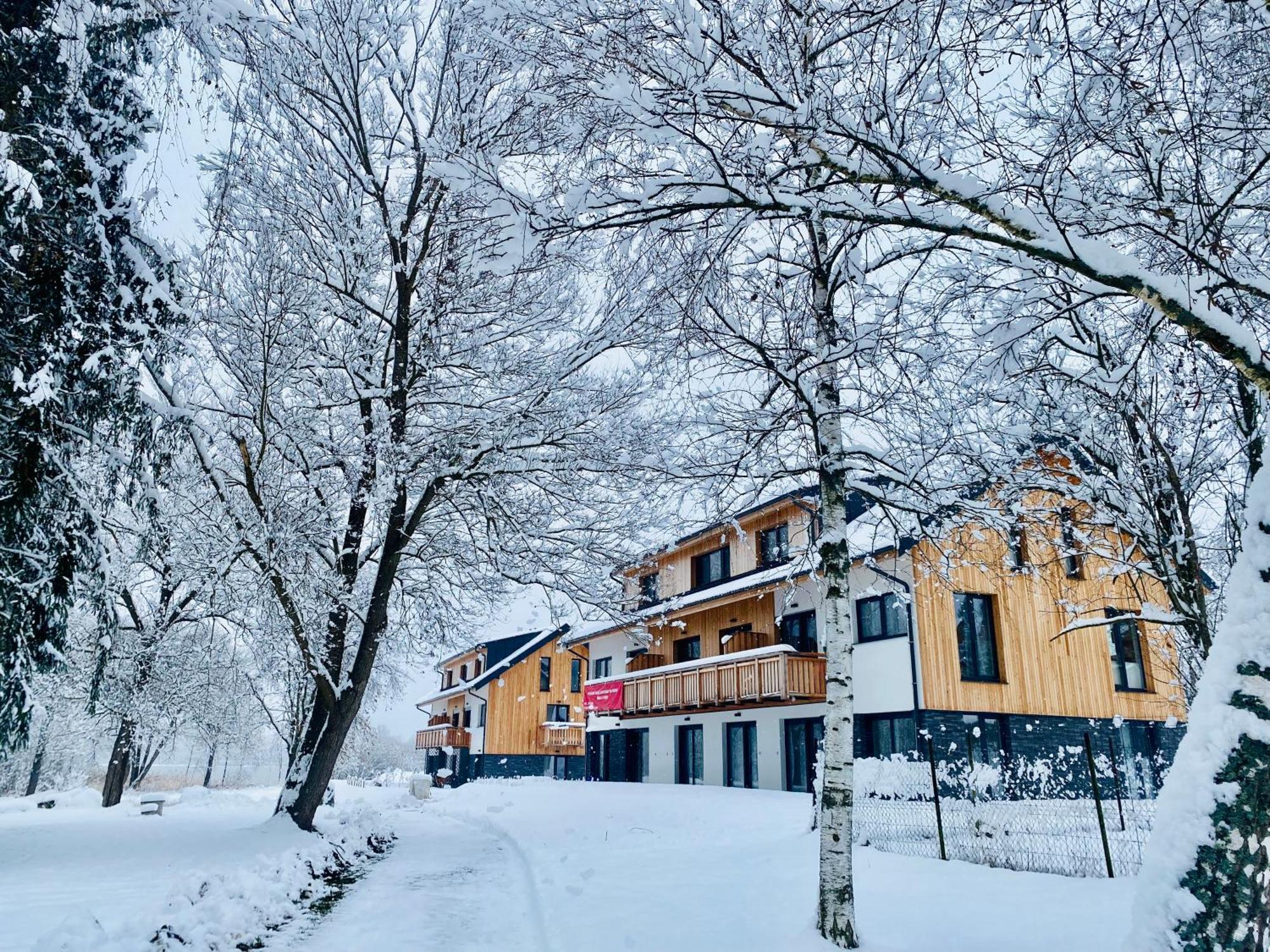 Apartman Na Brehu Lipna Černá v Pošumaví المظهر الخارجي الصورة